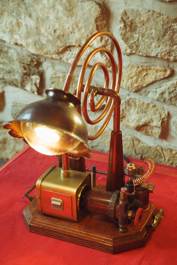 Steampunk Lamp3-1_900.jpg